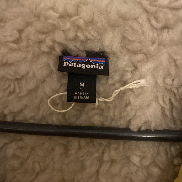 New without tags Patagonia inferno boys coat size 10 ( medium) - Picture 3 of 4